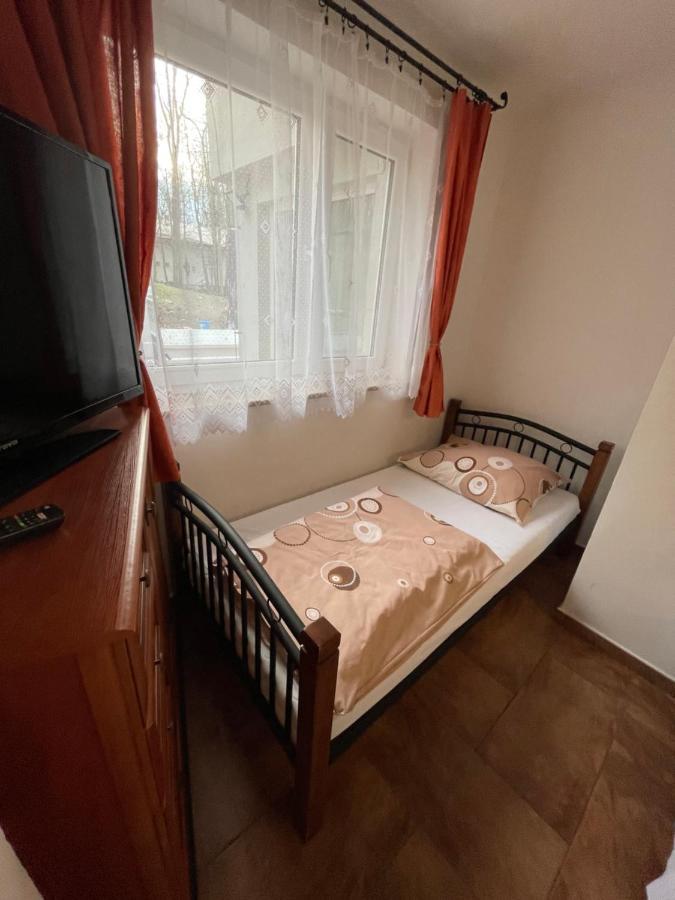 Chata Korenny Vrch Pezinska Baba Pezinok Zewnętrze zdjęcie