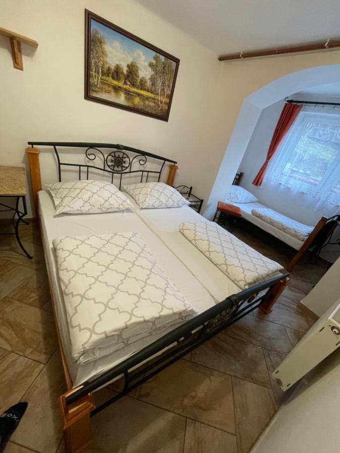 Chata Korenny Vrch Pezinska Baba Pezinok Zewnętrze zdjęcie
