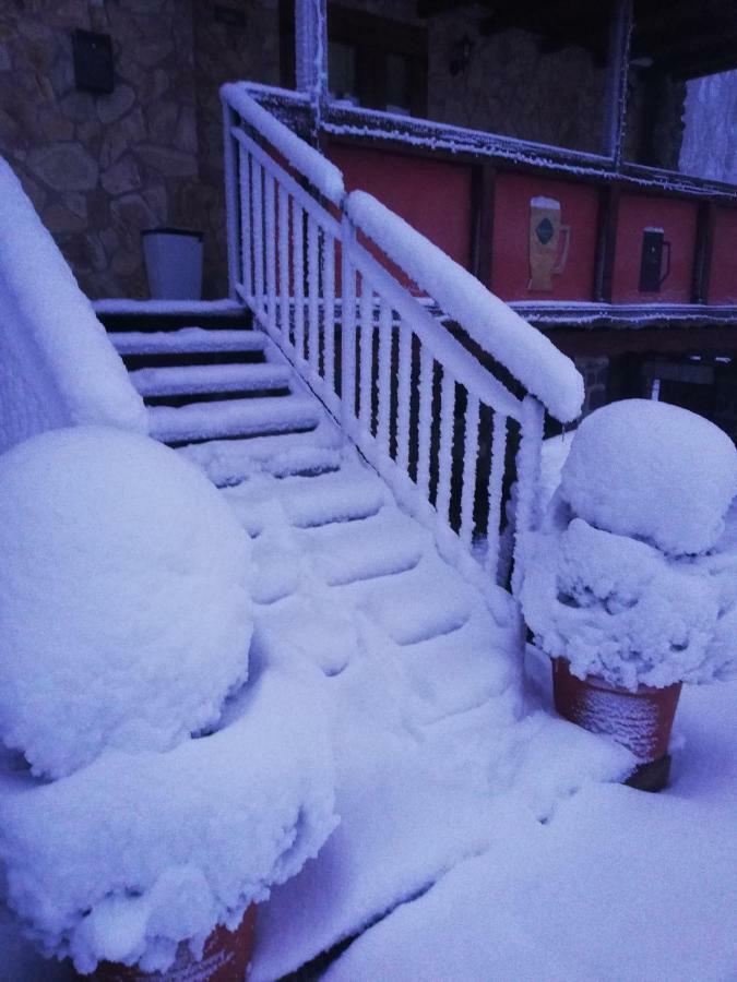 Chata Korenny Vrch Pezinska Baba Pezinok Zewnętrze zdjęcie